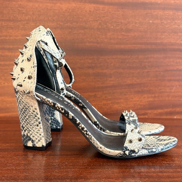 Madden Girl Black and Cream Snakeskin Heels - Picture 2 of 8